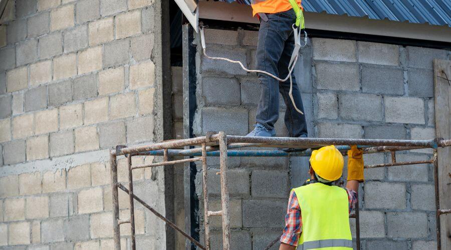 Expert Emergency Roof Repairs services in Carman, IL